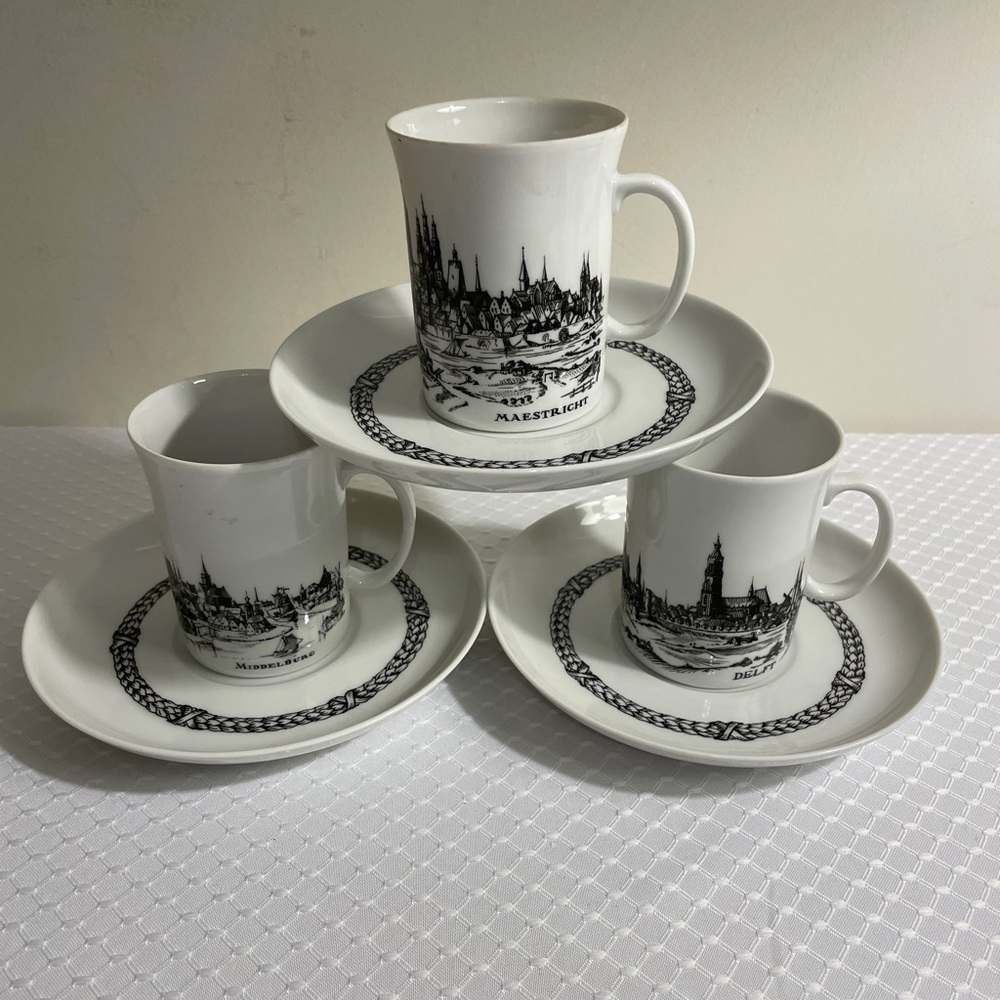 MOSA black and white cup & saucer with Holland city scenes. 5-cups 6-saucers